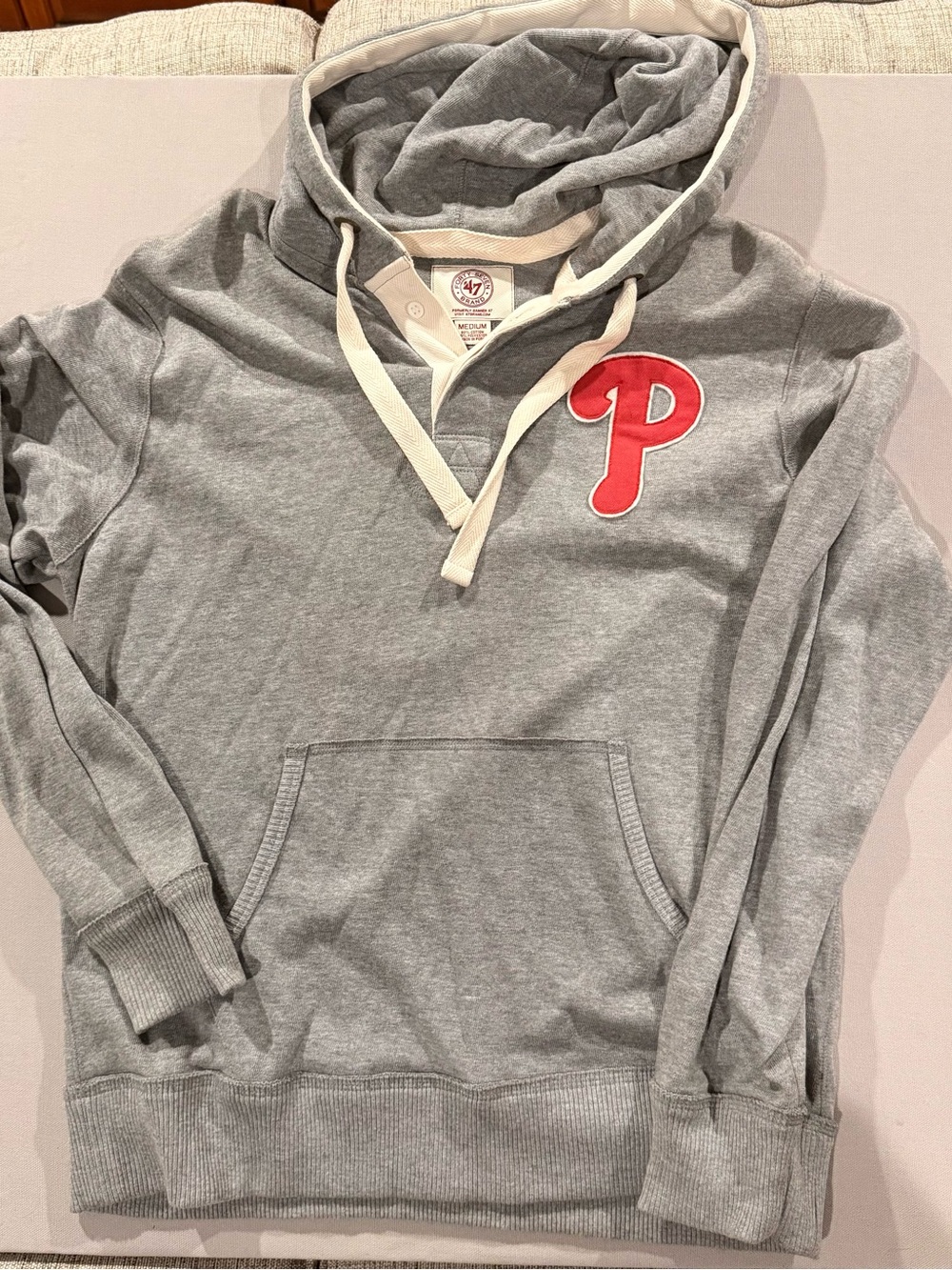 47 Gray Hoodie Phillies pull over hooded Henley